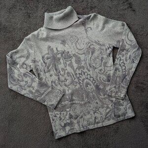 Soft Printed Turtleneck Sweater, Women's Size M